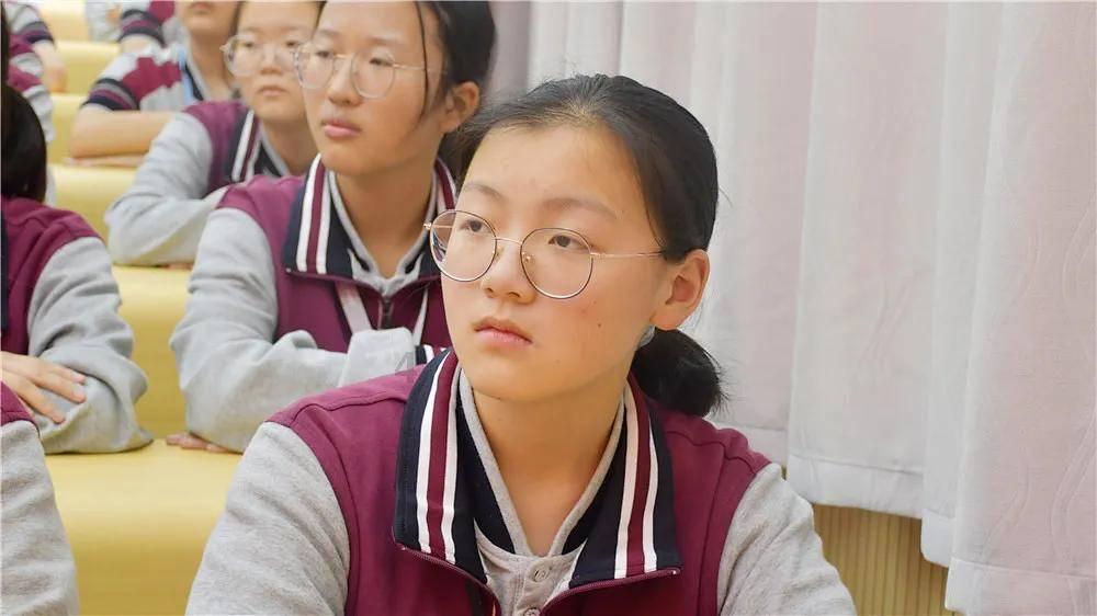 《知否》原著“为夫婿前程,算计明兰婚姻”的华兰:她,太冤了